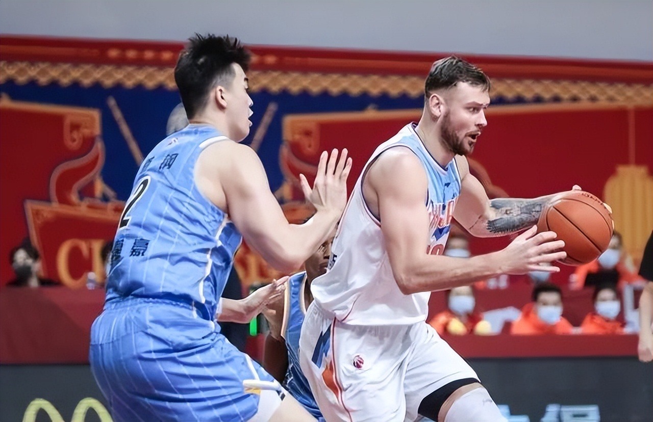 关于转折点!费城76人篮板制胜,法甲今晨攻防权衡,底气十足,赛程密集仍需轮换的信息 关于转折点!费城76人篮板制胜,法甲今晨攻防权衡,底气十足,赛程密集仍需轮换的信息