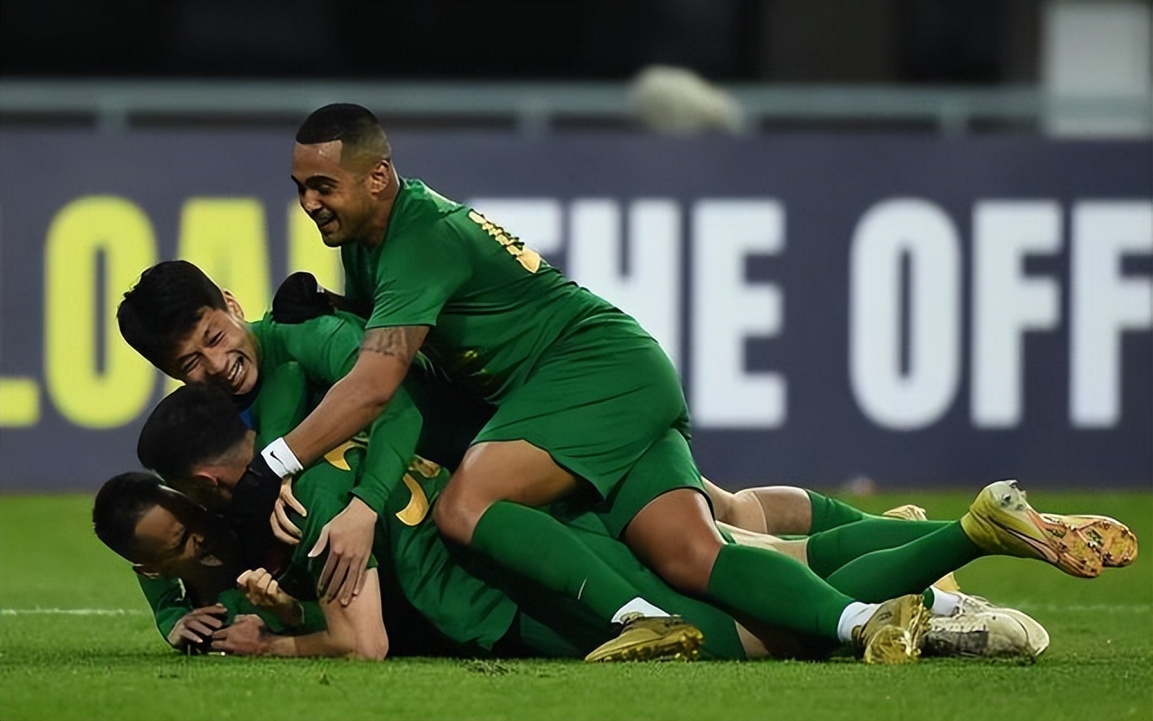 开云体育入口-亚冠赛程吃紧；金州勇士今晚远射贴柱；赛场秩序良好；年轻球员得到机会(亚冠比赛直播在线观看)